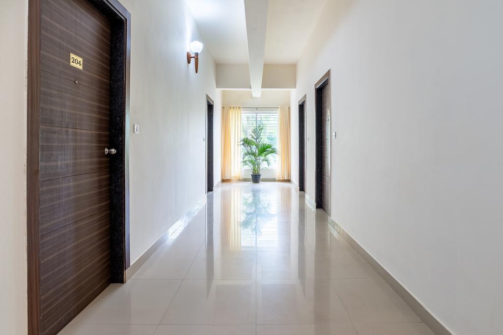 Treebo Pappilon Palace - Pvs Circle Mangalore Exterior photo