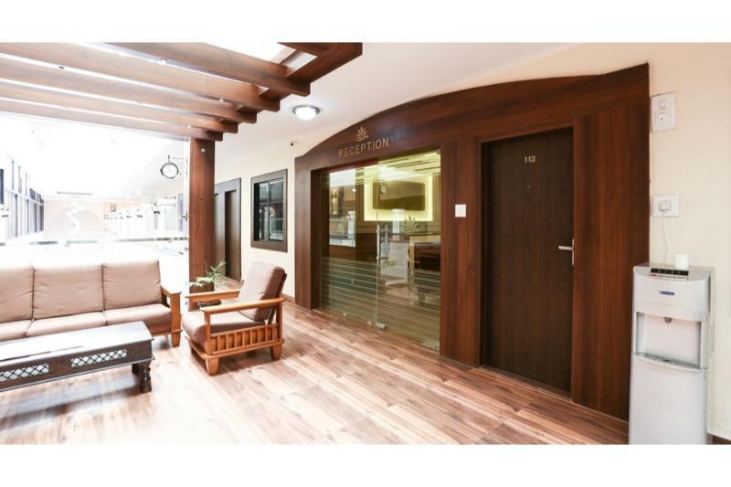 Treebo Pappilon Palace - Pvs Circle Mangalore Exterior photo